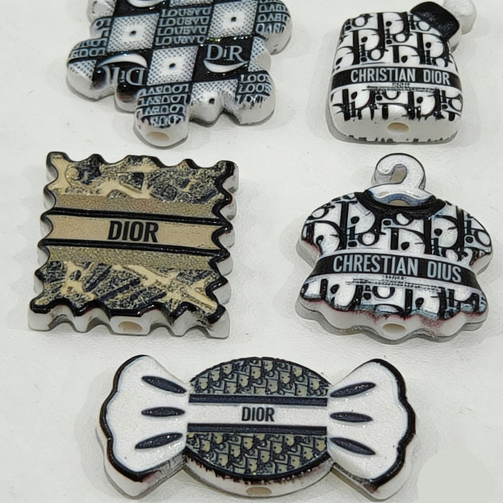 Accessoires décoratifs en acrylique – parfaits pour le DIY !