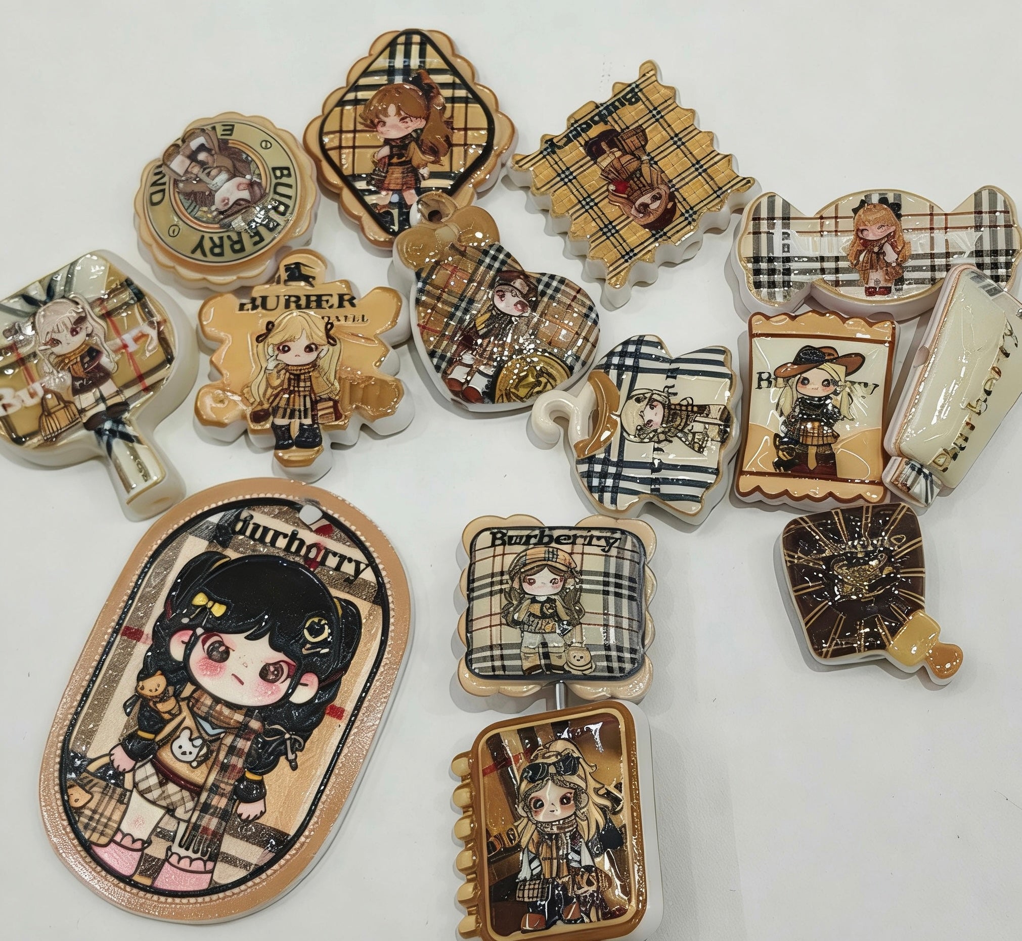 Accessoires décoratifs en acrylique – parfaits pour le DIY !