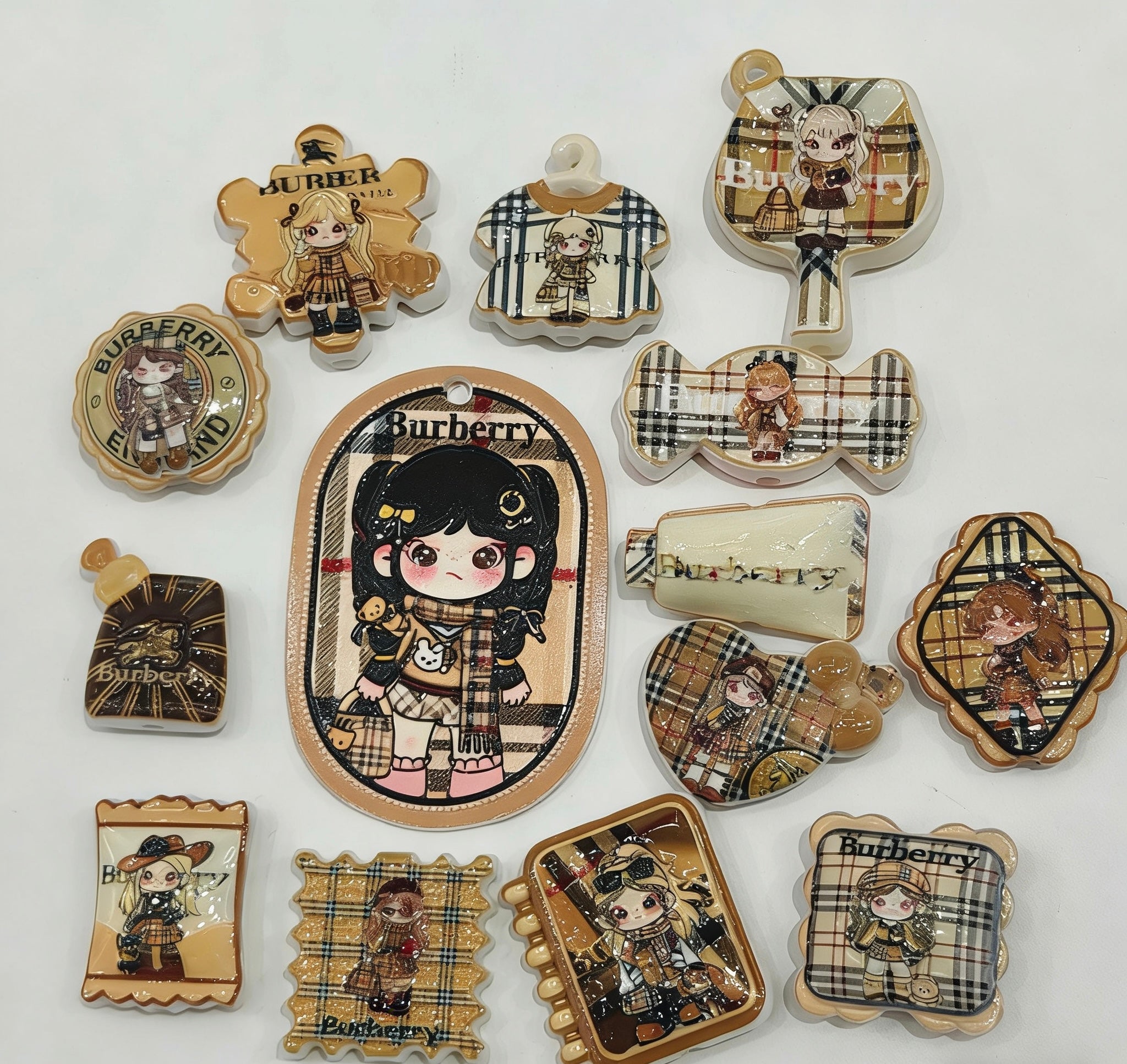 Accessoires décoratifs en acrylique – parfaits pour le DIY !